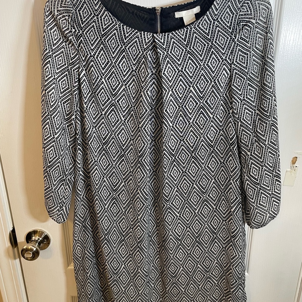 NWT- H&M Black and White Pleated Sheath Dress